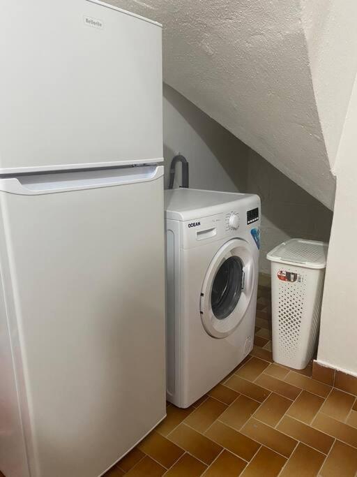 Appartement A Proximite De La Plage Du Bourg ! Сент-Анн Экстерьер фото